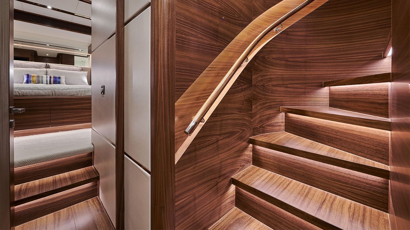 NAYA MARYN-14-gallery