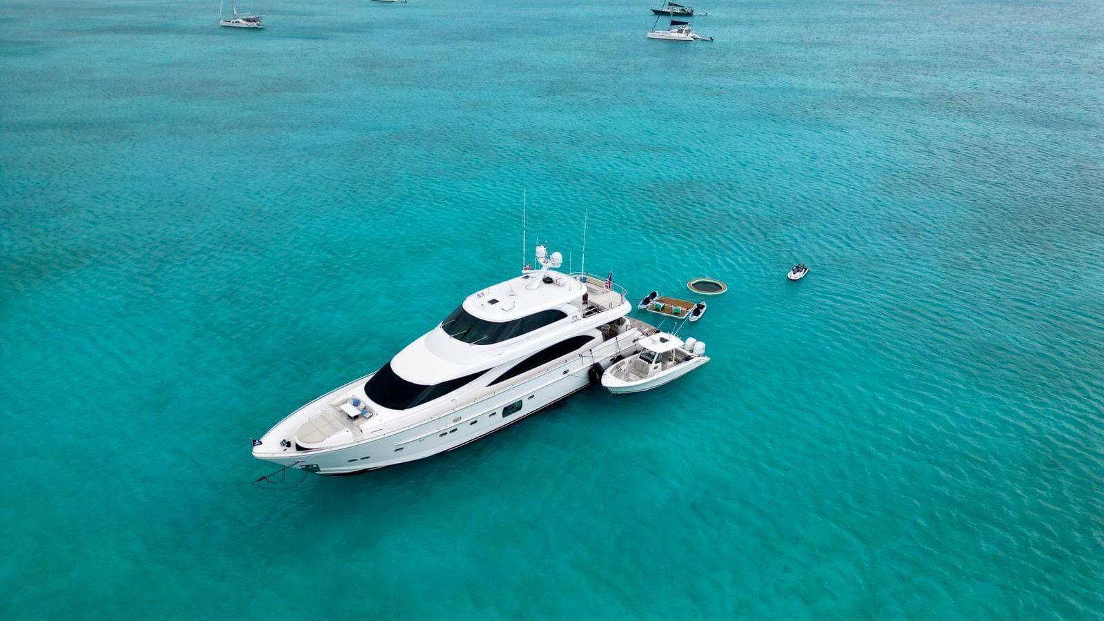 NAYA MARYN-34-gallery