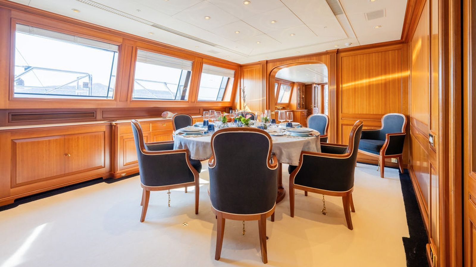 Almyra II-17-gallery