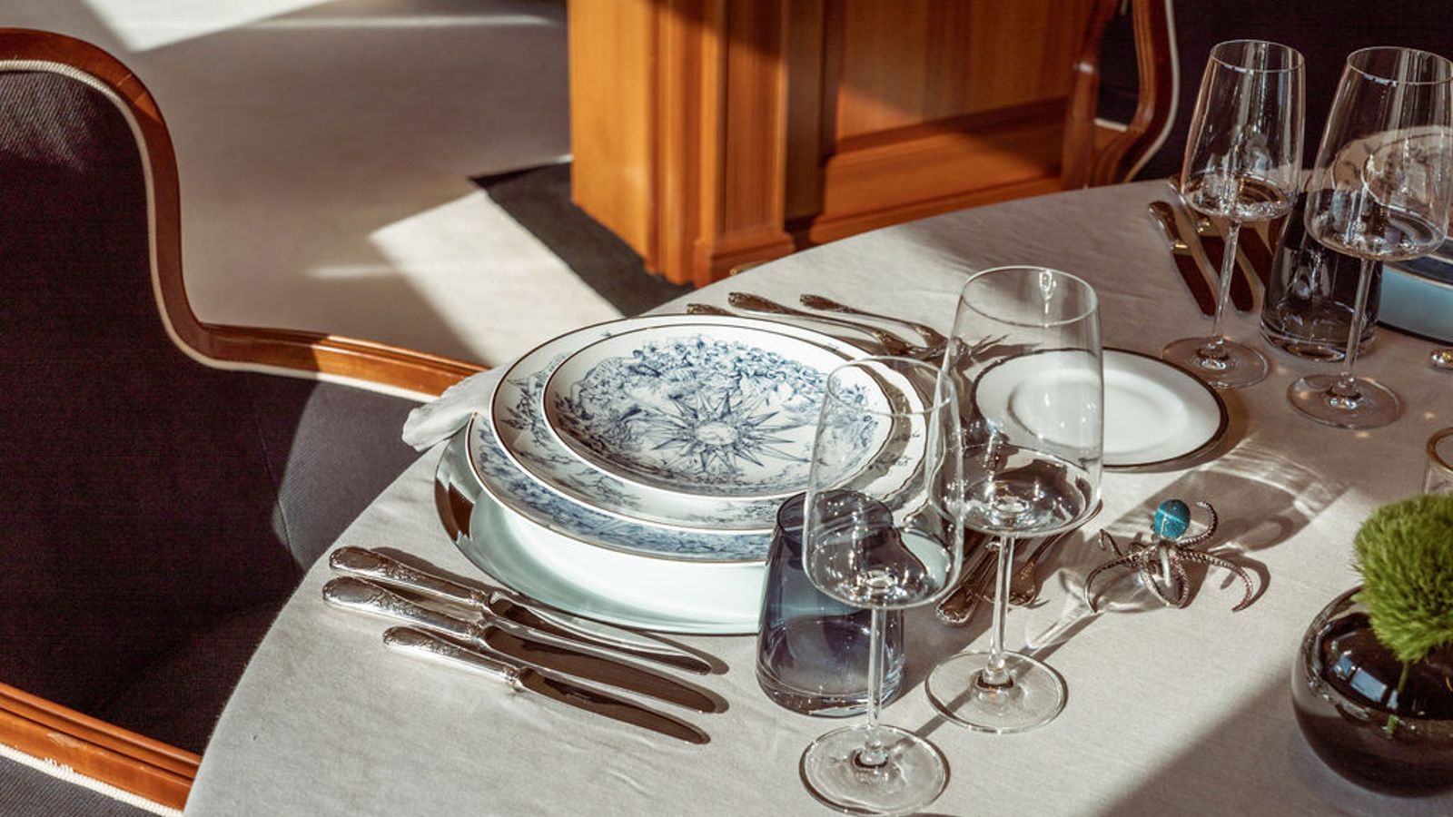 Almyra II-19-gallery