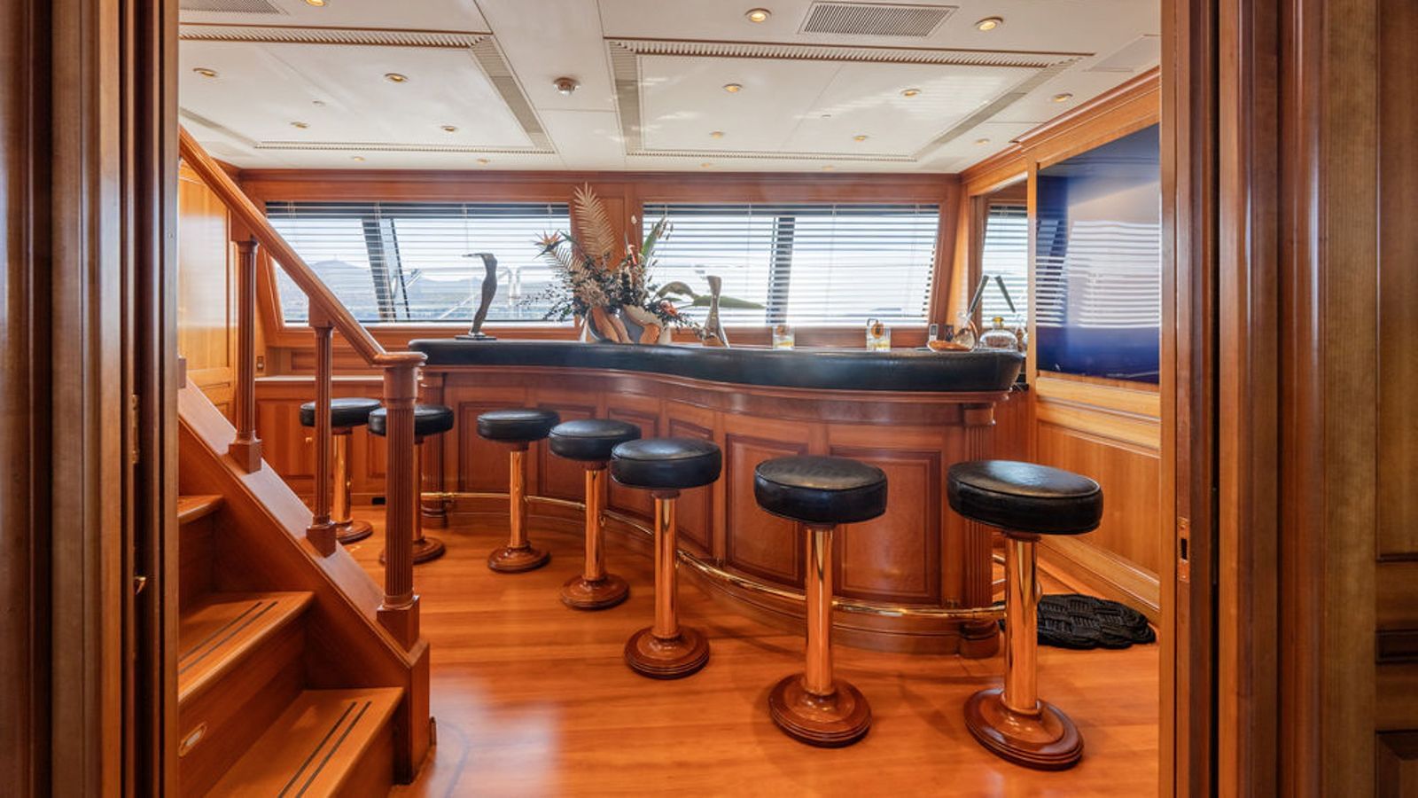 Almyra II-21-gallery