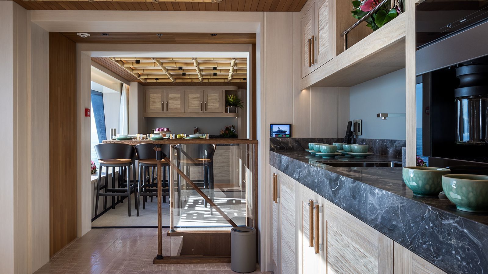 King Benji-35-gallery