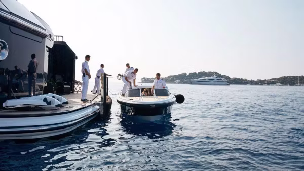 The most knowledgeable teams of Yacht Sales Consultants in the industry